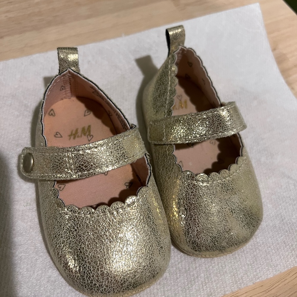 H&M gold baby mary jane shoes